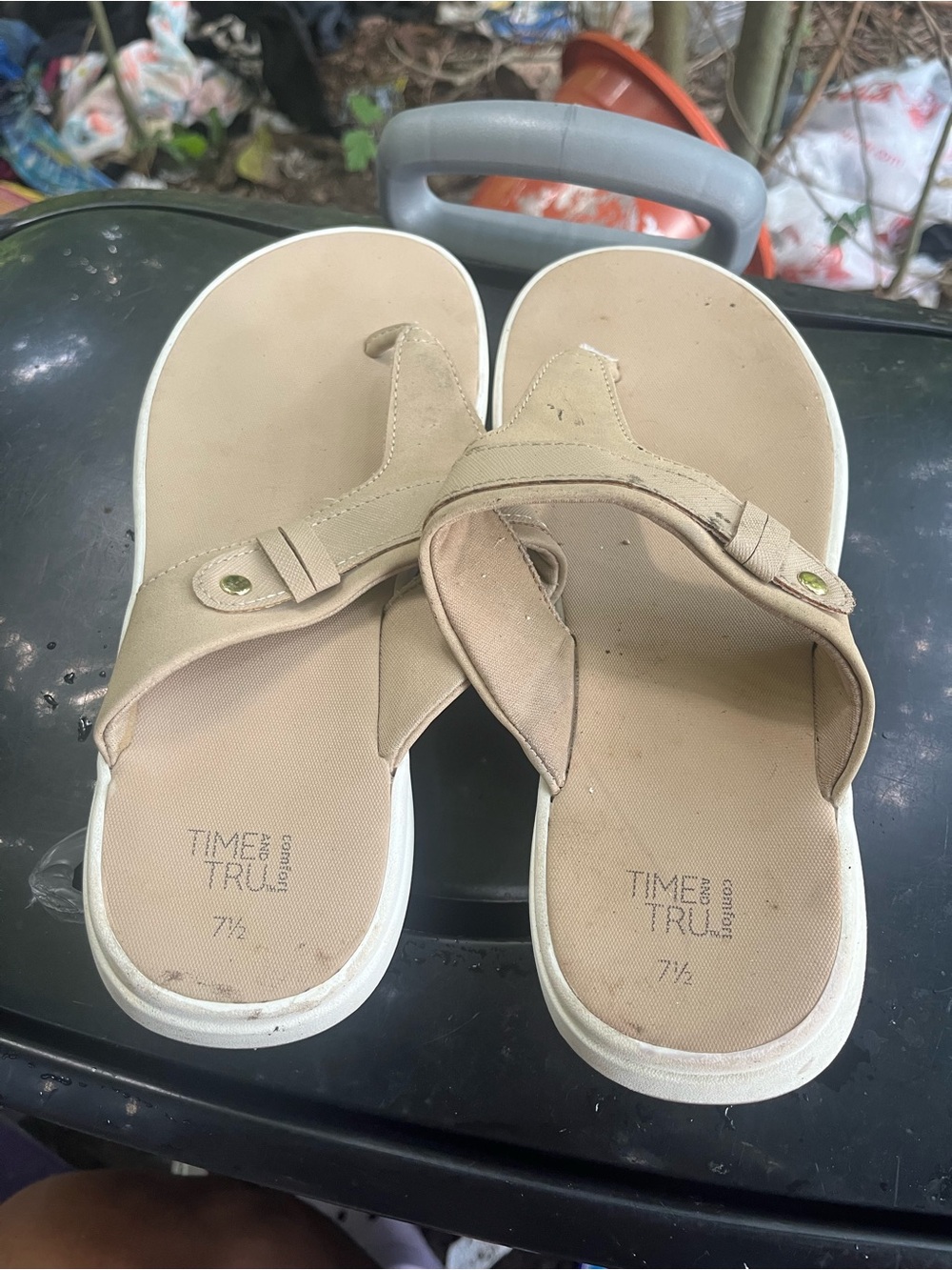 Time and Tru Kids' Beige/Tan Thong Sandals with White Sole